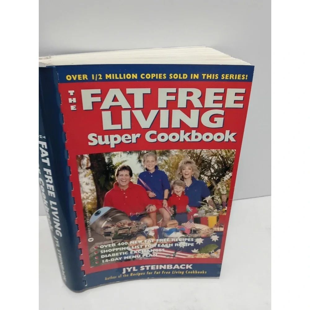The Fat Free Living Super Cookbook - Paperback, by Steinback Jyl - Very Good